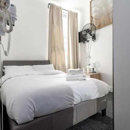 Guestready - Relaxing Hotel-Style Rooms London Exterior photo